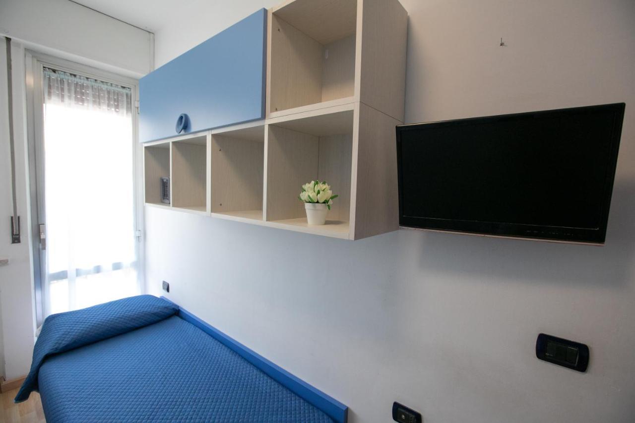 Mirea'S Rooms Ascoli Piceno Bagian luar foto