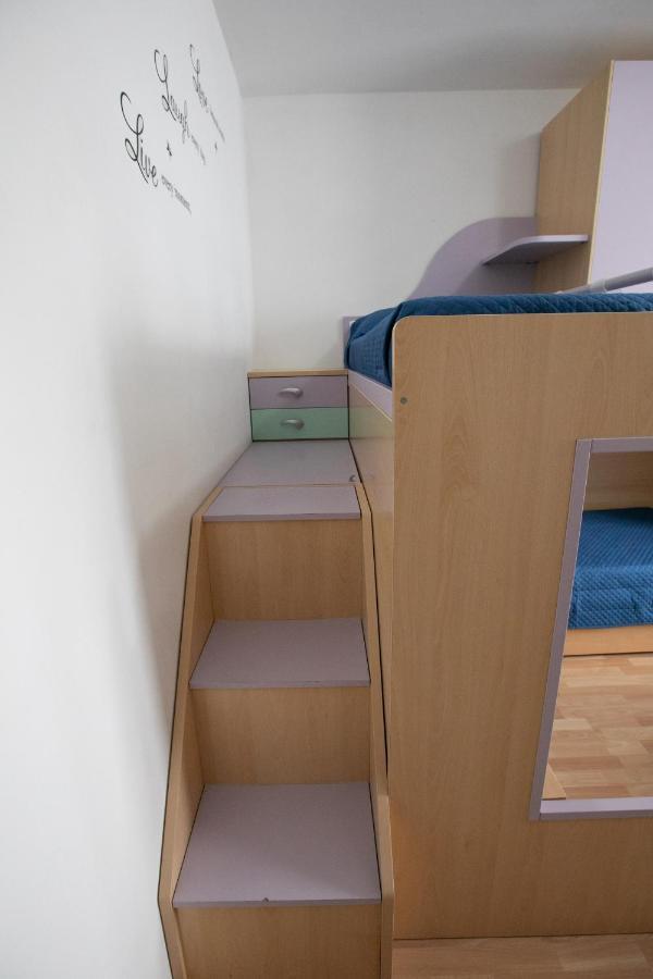 Mirea'S Rooms Ascoli Piceno Bagian luar foto