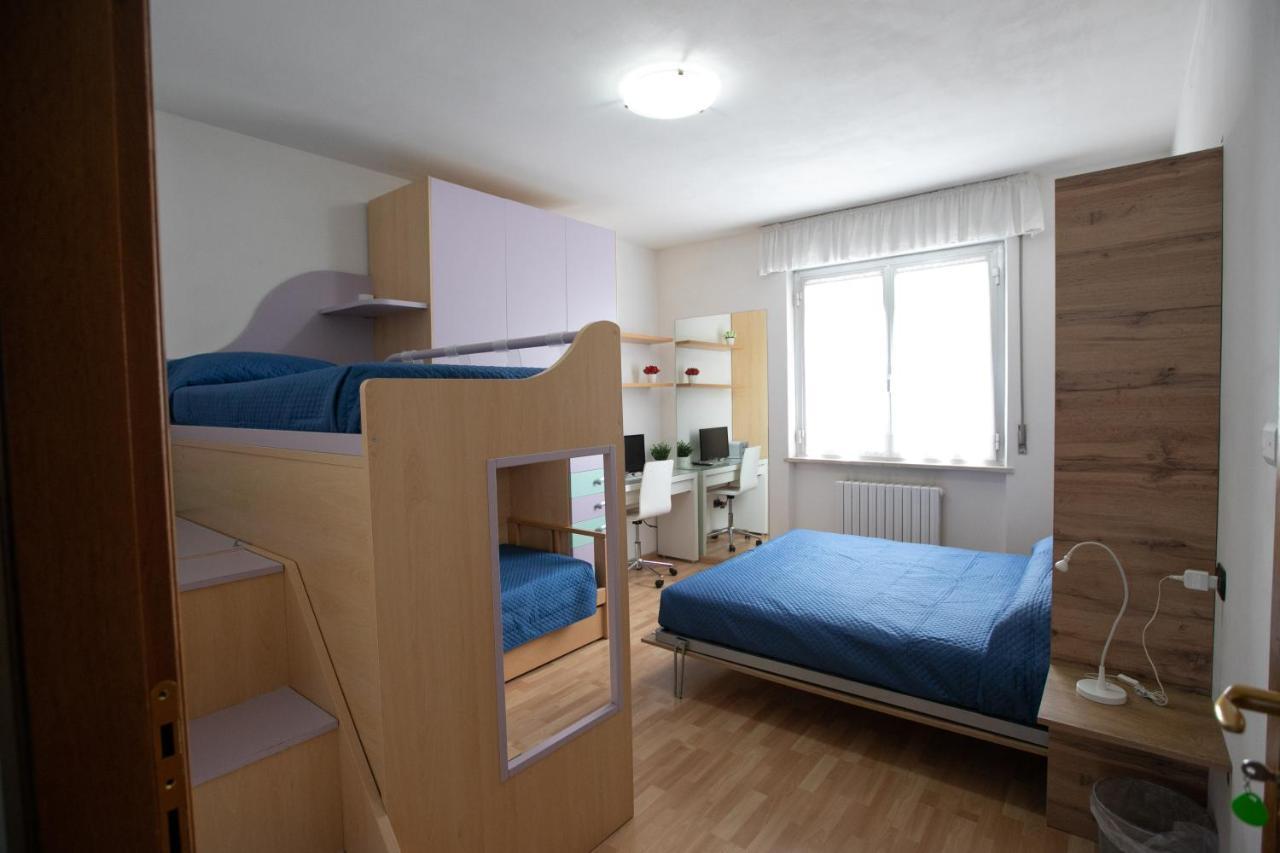 Mirea'S Rooms Ascoli Piceno Bagian luar foto