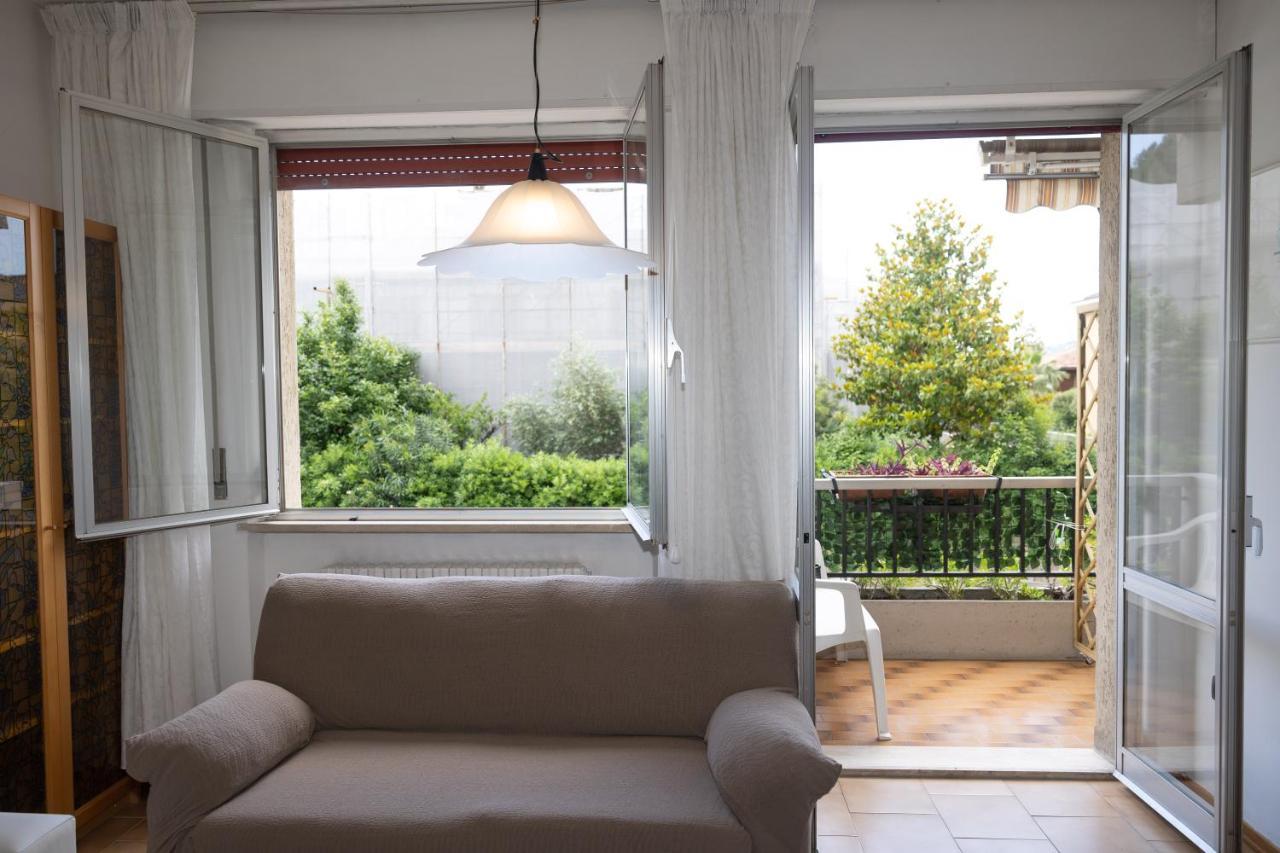 Mirea'S Rooms Ascoli Piceno Bagian luar foto