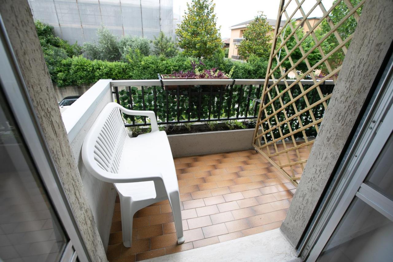 Mirea'S Rooms Ascoli Piceno Bagian luar foto